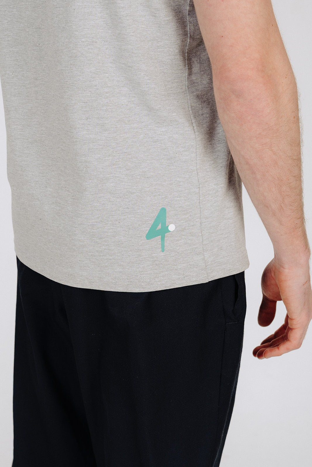 Court Essentials Tee - Grey